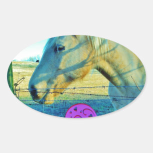Sticker Ovale Coeur rose et Cheval jaune