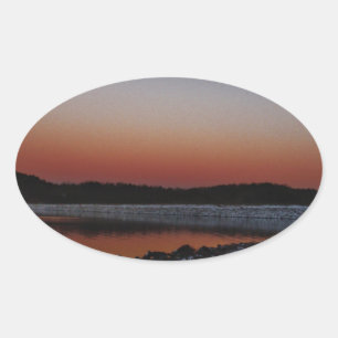 Sticker Ovale Coucher de soleil sur le lac Arrowhead