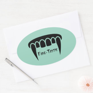 Sticker Ovale Crocs Fang-Tastiques | Version noire