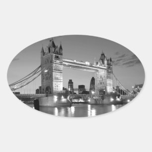 Sticker Ovale Pont Tour de Londres blanc noir