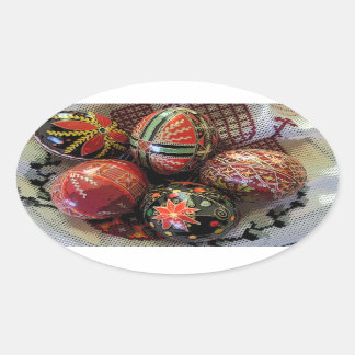 Sticker Ovale Pysanka sur un linge de chasse