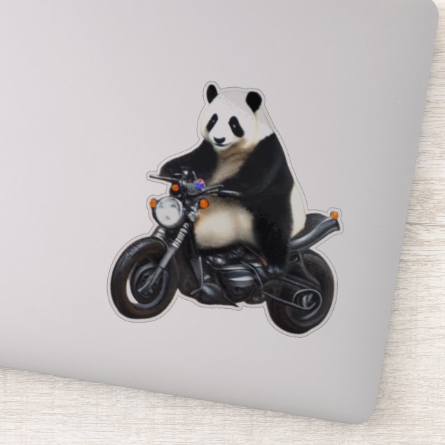 Sticker Panda roulant à moto (Détail)
