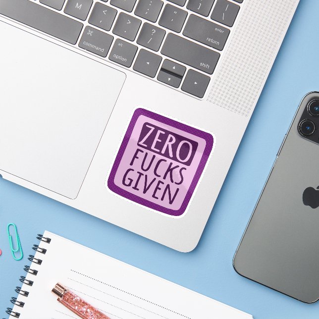 Sticker Purple Zero F*s donné (Ordinateur portable avec iPhone)