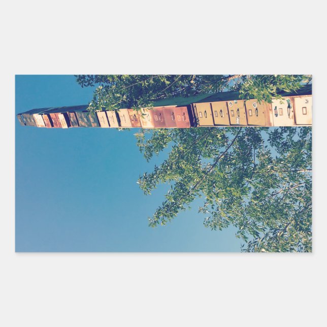 Sticker Rectangulaire armoires de rangement empilées dans le vermont bur (Devant)