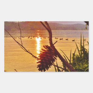 Sticker Rectangulaire Coucher de soleil du lac Pinecone