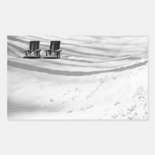 Sticker Rectangulaire Deux Chaises Ensevelies Dans La Neige