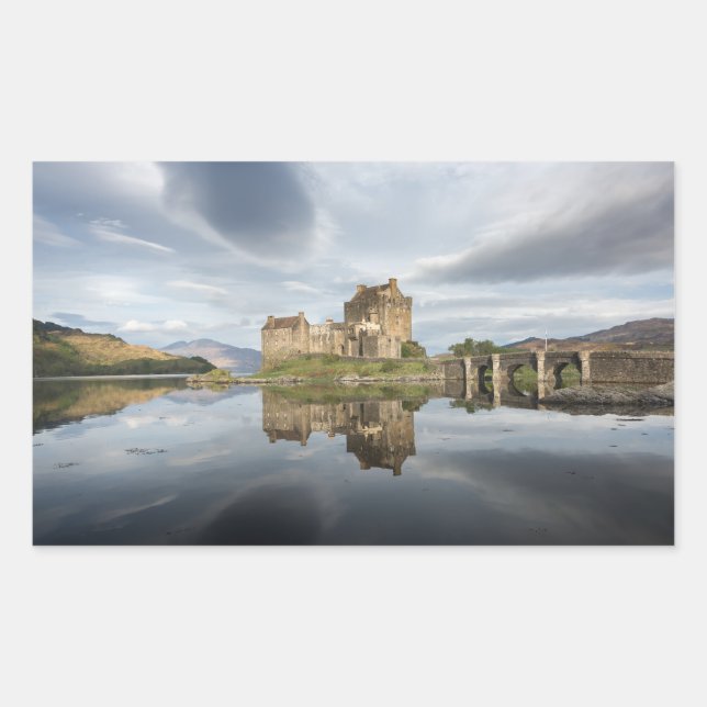 Sticker Rectangulaire Eilean Donan Castle avec réflexion en Ecosse (Devant)