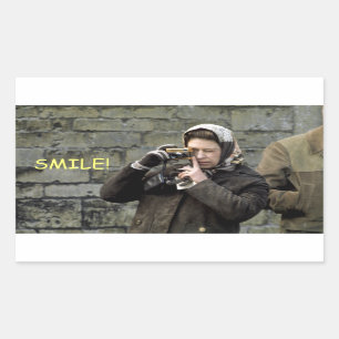 Sticker Rectangulaire HM Queen Elizabeth Camera Souriez !