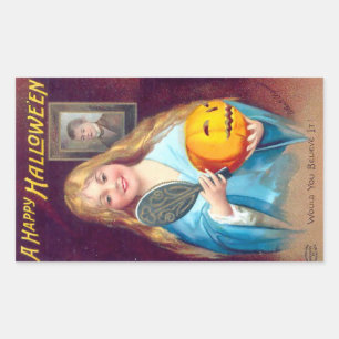 Sticker Rectangulaire Une joyeuse fille d'Halloween brossant les cheveux