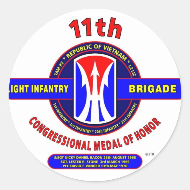STICKER ROND 11E BRIGADE D'INFANTERIE LUMINEUSE VIETNAM (Devant)