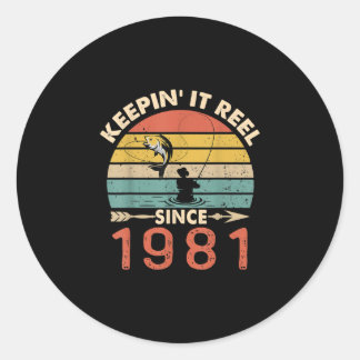 Sticker Rond 40e Birthday - Keepin It Reel Since 1981 Fishing