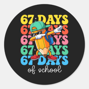 Sticker Rond 67 Jours D'école Dabbing Crayon Garçons Enfants Si