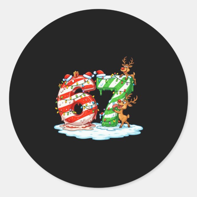 Sticker Rond 67 Meme de Noël 6 7 Nombres Six Sept Génération Z  (Devant)