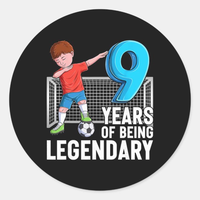 Sticker Rond 9 Ans De Légendaire Garçon De Foot Cool 9e Anniver (Devant)