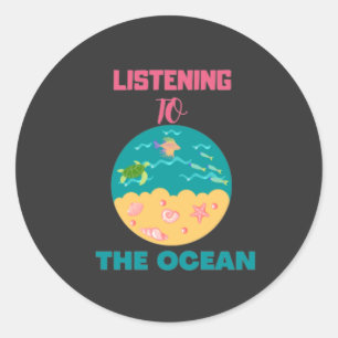 Sticker Rond à l'écoute de l'océan et détente