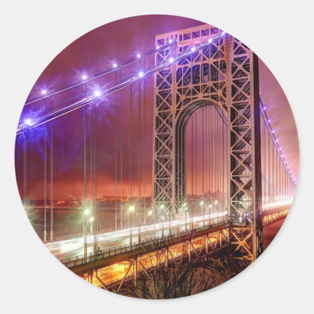Sticker Rond A windy and rainy evening view from Fort Lee (Devant)