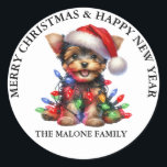Sticker Rond A Yorkshire Terrier Christmas Adventure<br><div class="desc">Une aventure de Noël Yorkshire Terrier! Hé, mon amoureux des chiens ! J’espère que vous êtes prêt pour une saison festive parce qu’il est temps de jeter un coup d’oeil aux halls avec un style de terrier Yorkshire très élégant! 🎉 Vous savez, rien ne dit "animal de compagnie moderne" comme...</div>