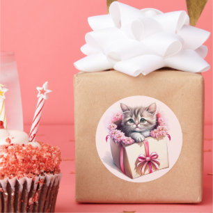 Sticker Rond Adorable Kitten dans une boîte Cadeau d'anniversai