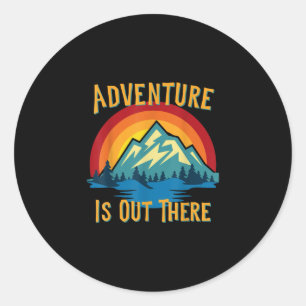 Sticker Rond Adventure is Out There Retro Sunset Mountains