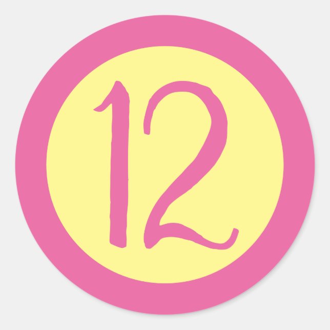 Sticker Rond Age 12 Numéro Personnalisable Texte rose sur Jaune (Devant)