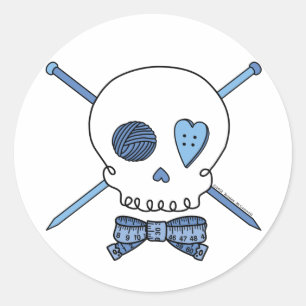 Sticker Rond Aiguilles de crâne et de tricot (bleues)