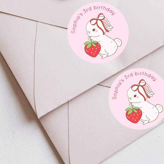 Sticker Rond Anniversaire Lapin Fraise Rose (Créateur téléchargé)