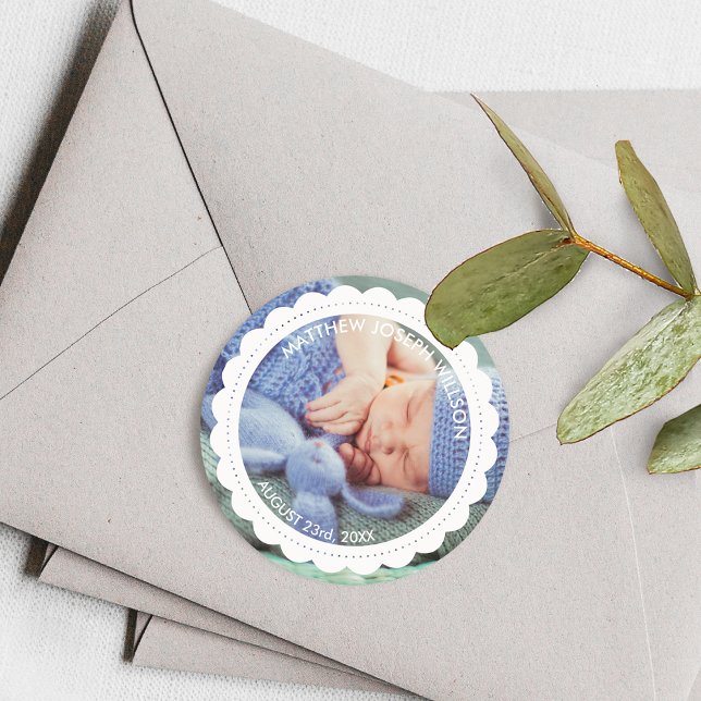 Sticker Rond Annonce de naissance photo personnalisée (Birth Announcement Photo Personalized Classic Round Sticker)