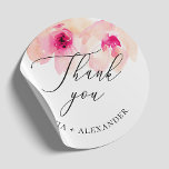 Sticker Rond Aquarelle bleu rose mariage floral merci<br><div class="desc">Aquarelle pastel rose pâle mariage floral merci sticker avec élégant script. Convient pour le thème du jardin botanique.</div>