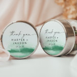 Sticker Rond Aquarelle moderne | Green Merci Wedding Favor<br><div class="desc">Ces autocollants modernes couleur vert d'eau pour remercier mariage sont parfaits pour une réception de mariage contemporaine. La collection design minimaliste, classique et élégante présente de simples touches de peinture couleur à l'eau dans de jolis tons bijoux. Personnalisez les étiquettes autocollants avec vos noms, l'événement (le cas échéant) et la...</div>