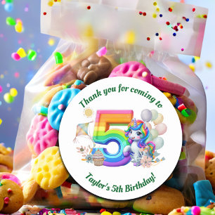 Sticker Rond Arc en ciel coloré et Unicorn 5e fête d'anniversai