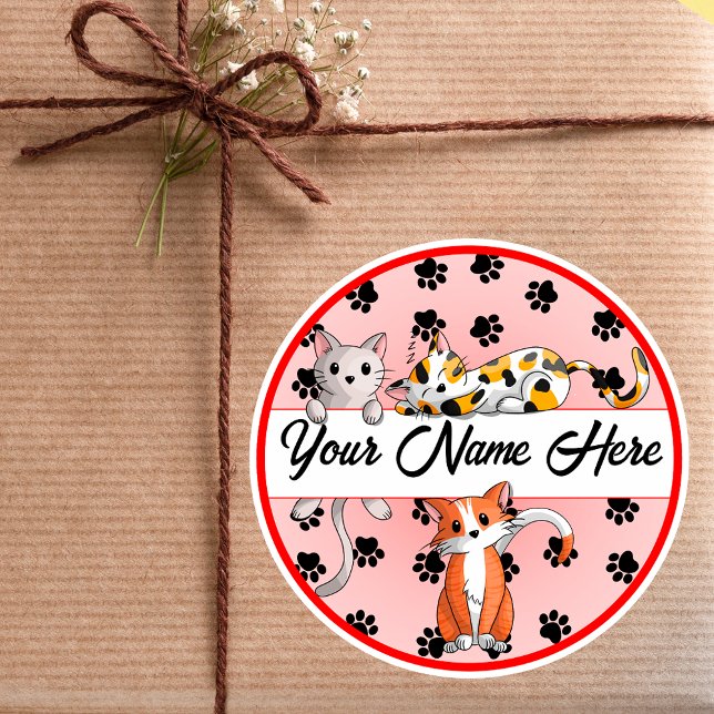 Sticker Rond Arrière - plan rouge avec chatons mignons (Créateur téléchargé)