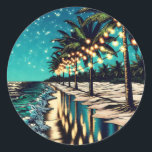 Sticker Rond Art Romantique Plutôt Côtier<br><div class="desc">Joli art côtier Ai romantique représentant une rangée de palmiers avec des lumières blanches illuminées. Une jolie réflexion sur la plage de sable et les vagues.</div>