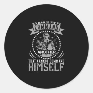 Sticker Rond Aucun Homme N'Est Convient À Commander