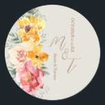 Sticker Rond Automne Automne Floral Mariage Monogram serviettes<br><div class="desc">Automne Automne Floral Mariage Monogrammes autocollants de mariage Parfait autocollants pour un automne fleuri thème d'automne mariage</div>
