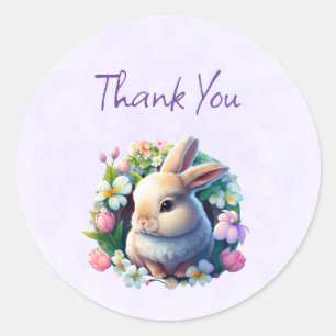Sticker Rond Baby Bunny parmi les fleurs colorées de printemps 