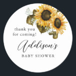 Sticker Rond Baby shower de tournesol rustique Favoriser<br><div class="desc">Un autocollant rustique de baby shower de faveur avec l'aquarelle illustration de tournesols jaunes avec le souffle du bébé.</div>