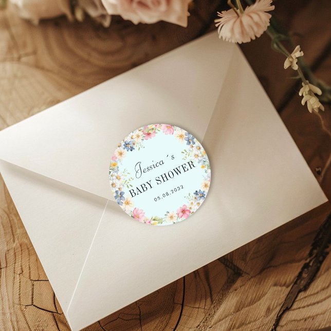 Sticker Rond Baby shower fleur sauvage (Personalized Wildflower Baby Shower Classic Round Sticker with your name and date.)