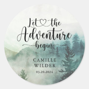 Sticker Rond Baby shower Forest Mist Adventure Mountains