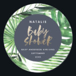 Sticker Rond Baby shower moderne de la marine d'or tropical<br><div class="desc">Baby shower moderne bleu marine et doré tropical feuillage.</div>