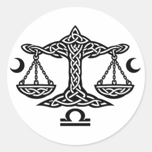 Sticker Rond    Balance de la Balance celtique par BurnsInHell