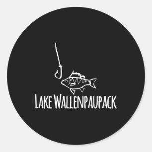 Sticker Rond Bateau de pêche Lake Wallenpaupack Silly Cute Fish