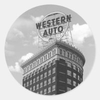 Bâtiment à demi-cylindres Western Auto