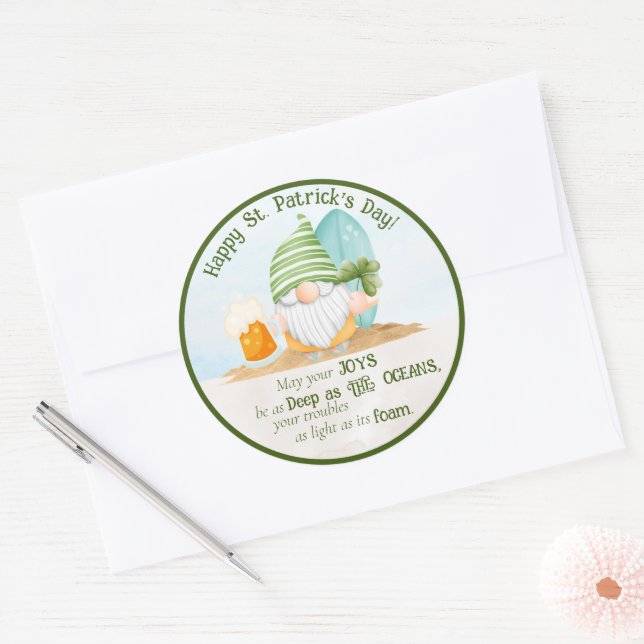 Sticker Rond Beach Gnome St Patrick's Day (Enveloppe)