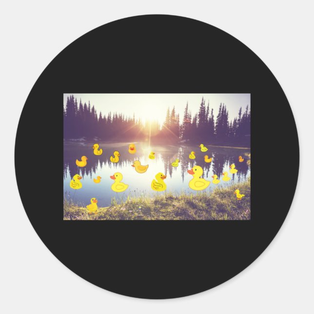 Sticker Rond Beau lac au lever du soleil avec dack en plastique (Devant)