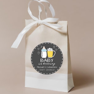 Sticker Rond Bébé Brûle Bouteille Bière Baby shower en verre