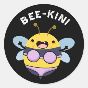 Sticker Rond Bee-kini Funny Bee Puns Dark BG