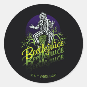 Sticker Rond Beetlejus   Assis sur une pierre tombale