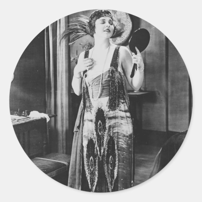 Sticker Rond Belle robe de femme Flapper 1920 (Devant)