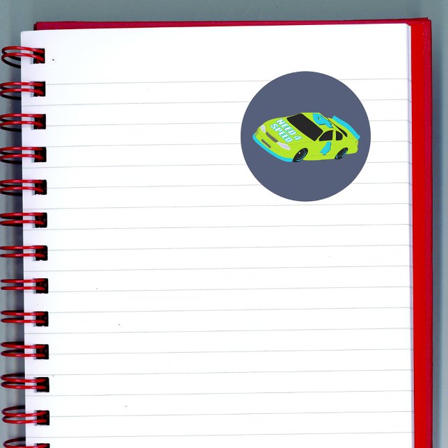 Sticker Rond Besoin de 4 Speed Race Car Boys 4th Birthday Party (Créateur téléchargé)