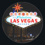 Sticker Rond Bienvenue Iconique À Las Vegas Inscrivez-Vous À La<br><div class="desc">Bienvenue à Las Vegas Inscrivez-vous à l'éclairage de nuit - enveloppes mariages parfaites pour les Mariages de Las Vegas</div>